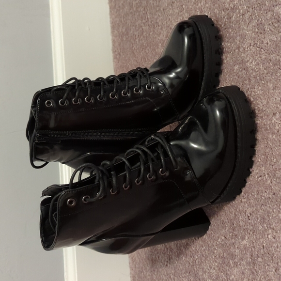 Forever 21 Shoes - Forever 21 Faux Patent Leather Boots